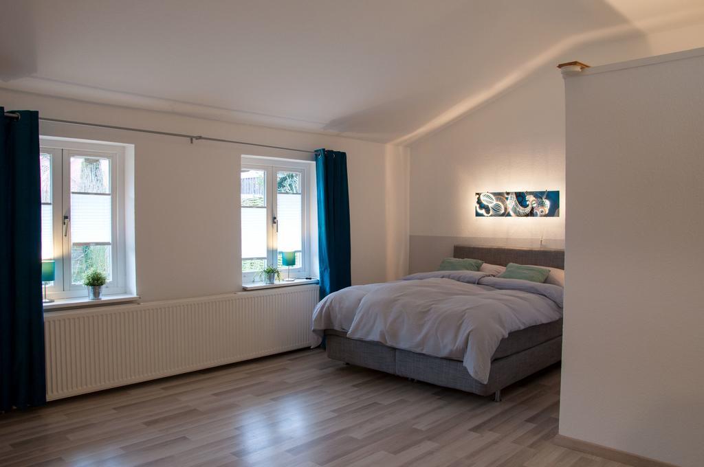 Ferienhaus Brauner Hirsch ツェレ エクステリア 写真